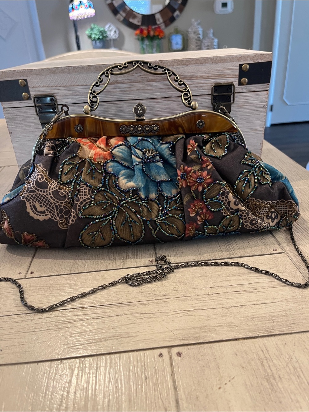 Beaded Floral Evening Clutch/Crossbody Bag in Multicolor